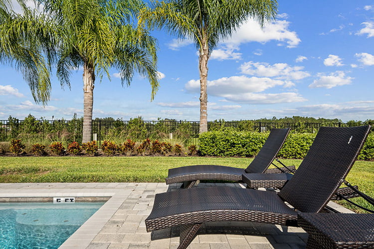 Encore Club Rental Pool